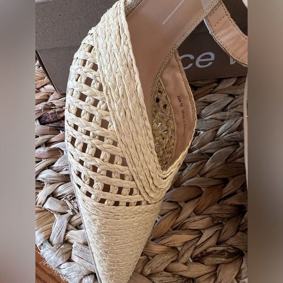 Dolce Vita Ladies Kaline Pointed Toe Raffia High Heel Pumps - Picture 9 of 11